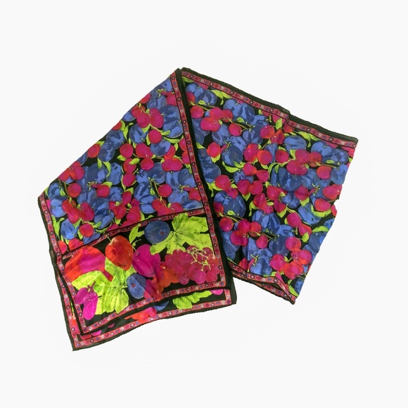 Scarf - Picture 2 of 2